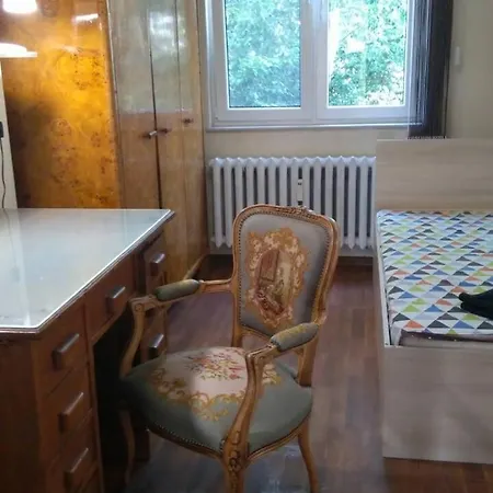 The Lemon's Apartment